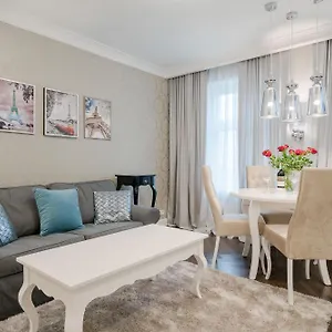 https://dream-apartaments.hotelswroclaw.com